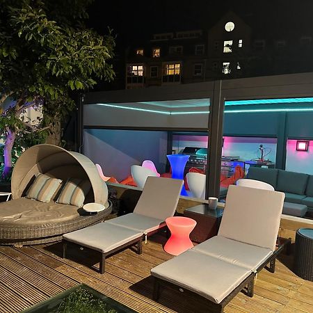 Deluxe Studios With Spa Included Portsmouth Ngoại thất bức ảnh